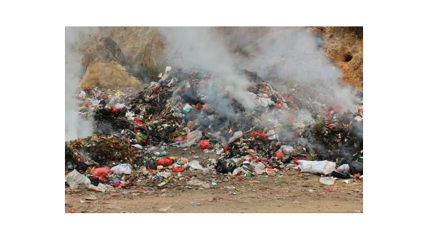 為什么處理垃圾要使用焚燒爐呢？