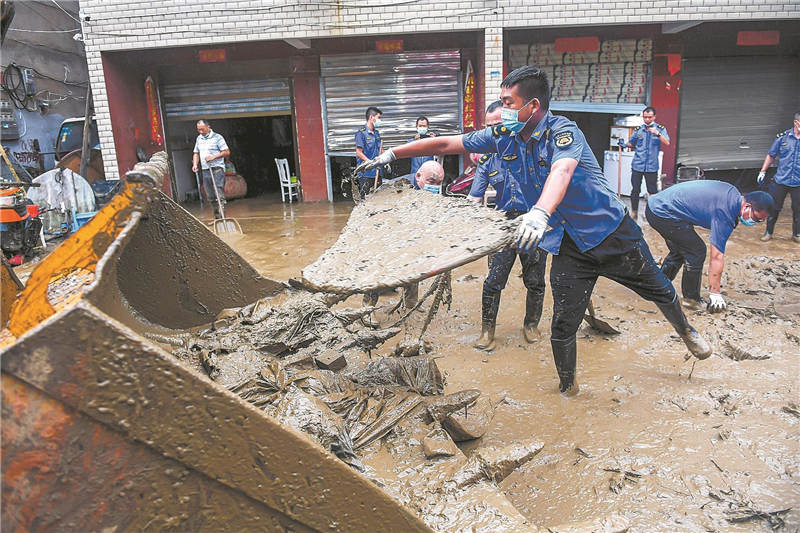 洪災(zāi)過后家園重建