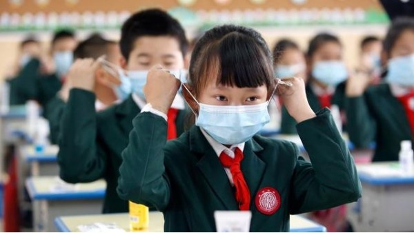 抗擊疫情！宏利圣得提醒您：佩帶口罩，科學(xué)丟棄